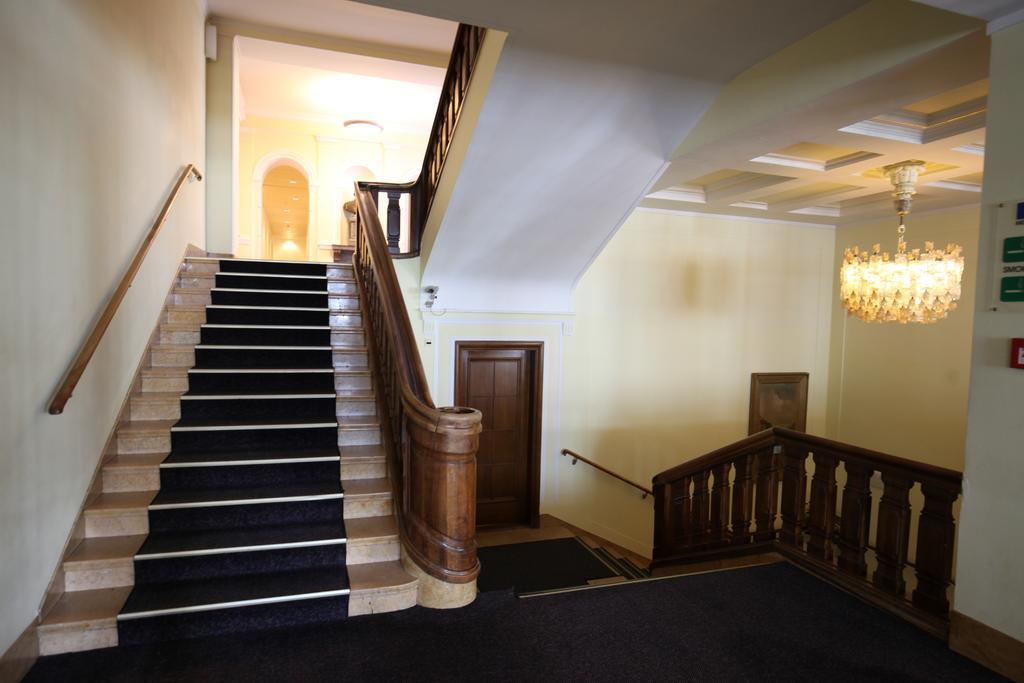 New Renovated Apartment In Center Of Davos Eksteriør bilde