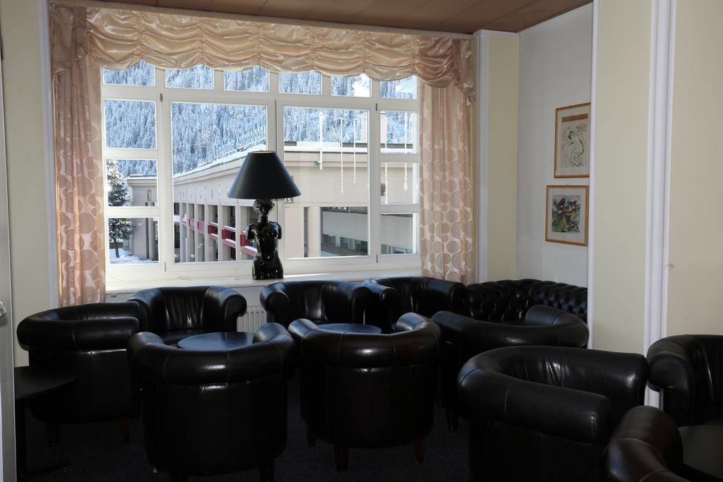 New Renovated Apartment In Center Of Davos Eksteriør bilde